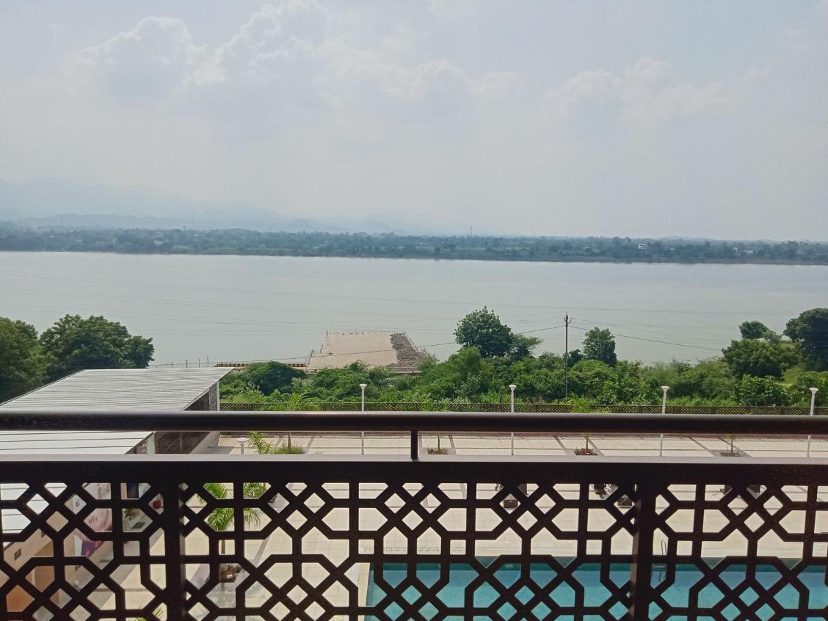 Ramada Encore By Wyndham Statue Of Unity Kevadia Luaran gambar